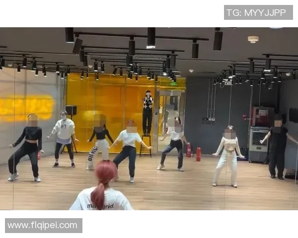 武汉街舞队的蜕变与成长:一段街舞文化的纪实之旅 武汉街舞队的蜕变与成长:一段街舞文化的纪实之旅